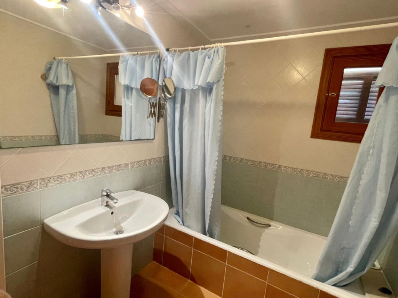 Winter: Apartment in Portocolom with oil central heating and terraces --- AP 20 WT