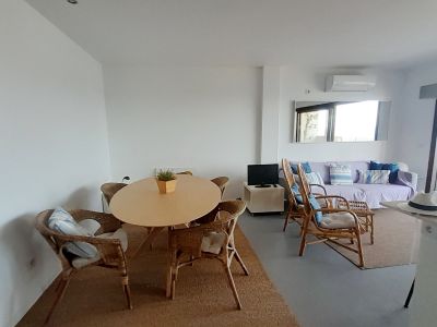Invierno: Apartamento con ascensor en 1ª línea de la bahía de Gayota en Colonia St Jordi -- AP 15 WT