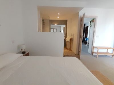 Invierno: Apartamento con ascensor en 1ª línea de la bahía de Gayota en Colonia St Jordi -- AP 15 WT