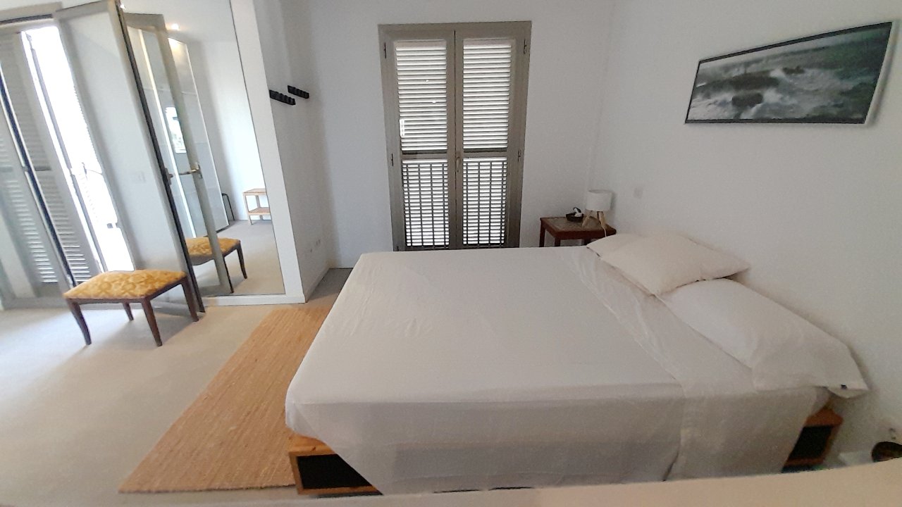 Invierno: Apartamento con ascensor en 1ª línea de la bahía de Gayota en Colonia St Jordi -- AP 15 WT