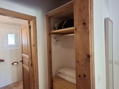 Winter: Casita mit Gemeinschaftspool und Innenhof in einer Siedlung bei Campos --- C 01 WT