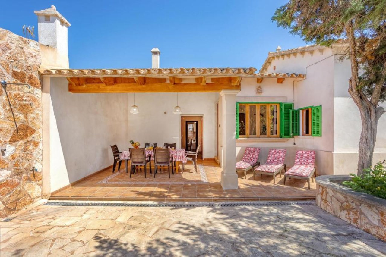 WINTER: Chalet in 1. Coastline with garden, AC, fireplace and pure sea views -- Cala Figuera -- CH 4