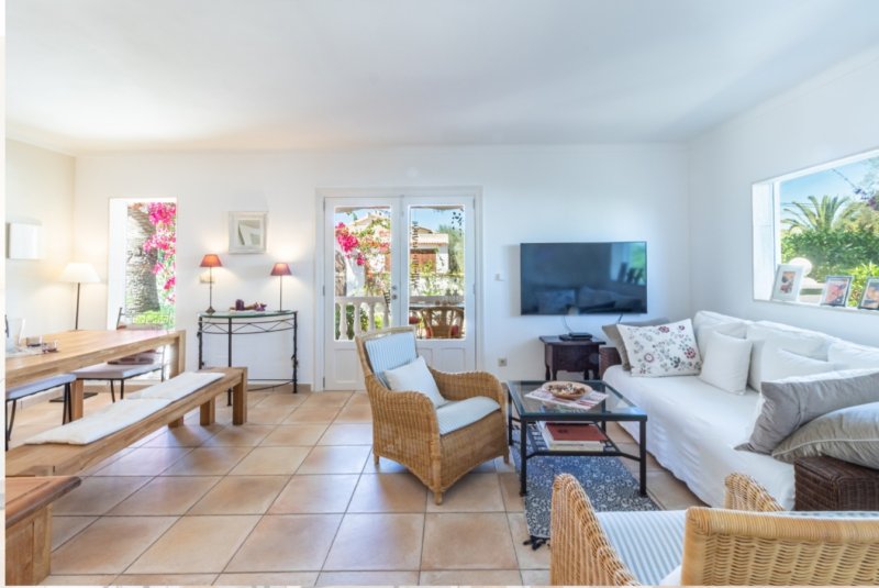 Winter Dauermiete & ab sofort frei: Ferienhaus Cala Santanyi, modern, gut ausgestattet, ruhige Lage