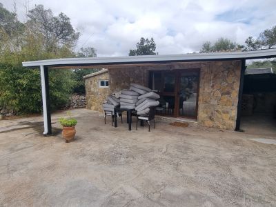 Invierno: Casita-Estudio a nivel de suelo con terraza, jardín comunitario y piscina -- C 10 WT
