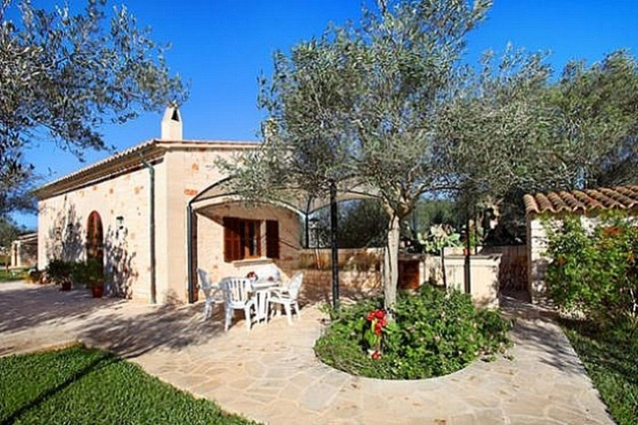 Winter: Ebenerdige, gut ausgestattete Casita am Ortsrand von Es LLombards -- F 191 WT