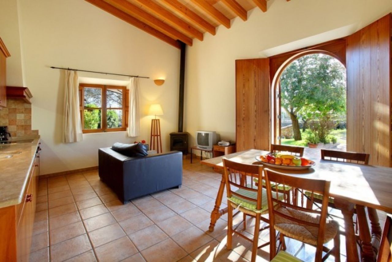 Winter: Ebenerdige, gut ausgestattete Casita am Ortsrand von Es LLombards -- F 191 WT