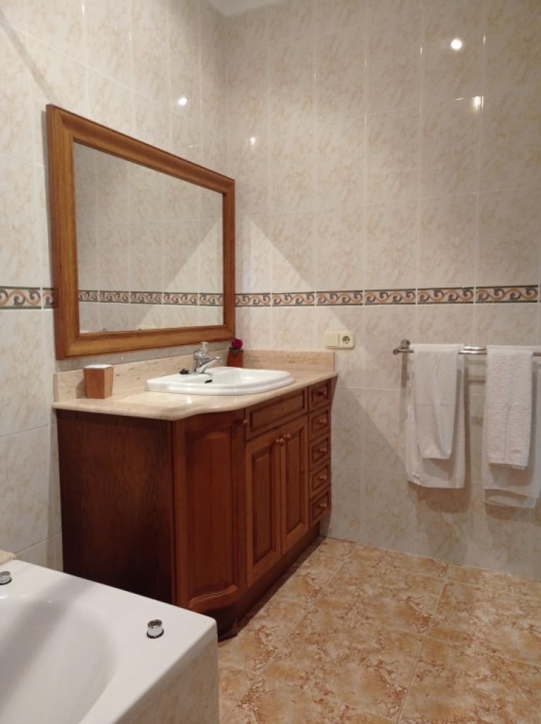 WINTER: Single-storey chalet with garden and AC in San Joan--- CH 43 WT