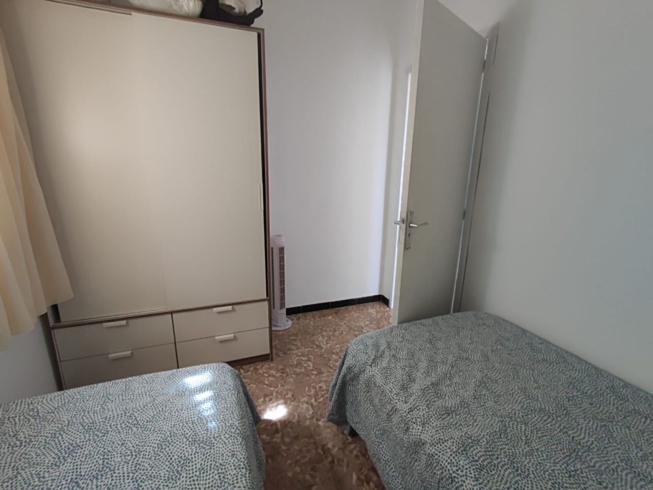 INVIERNO: Chalet de una sola planta con jardín y terrazas en Sa Ràpita --- CH 01