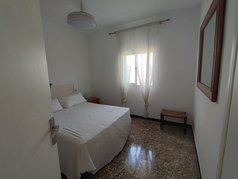 INVIERNO: Chalet de una sola planta con jardín y terrazas en Sa Ràpita --- CH 01