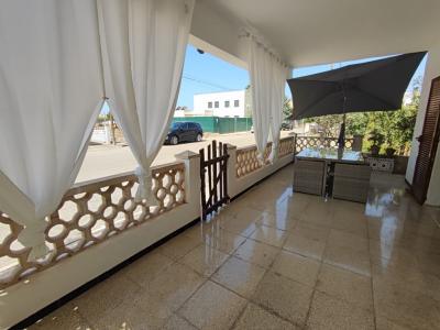 INVIERNO: Chalet de una sola planta con jardín y terrazas en Sa Ràpita --- CH 01