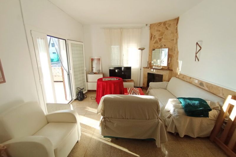 INVIERNO: Chalet de una sola planta con jardín y terrazas en Sa Ràpita --- CH 01