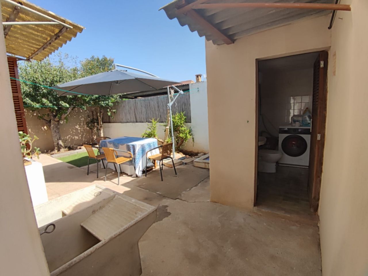 INVIERNO: Chalet de una sola planta con jardín y terrazas en Sa Ràpita --- CH 01