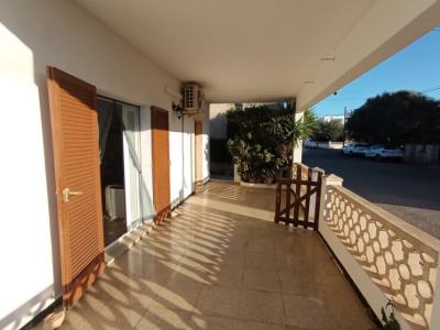 INVIERNO: Chalet de una sola planta con jardín y terrazas en Sa Ràpita --- CH 01