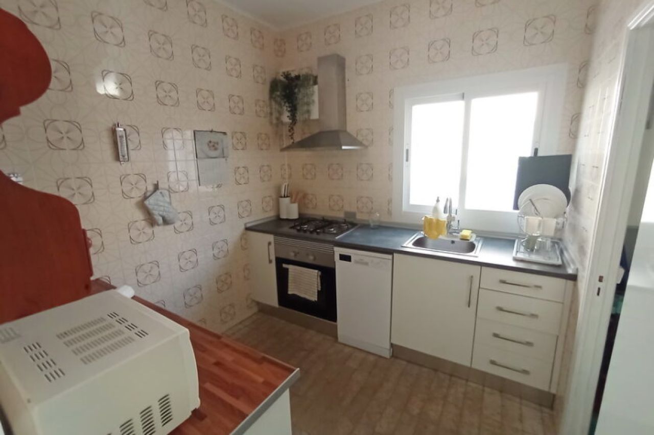 INVIERNO: Chalet de una sola planta con jardín y terrazas en Sa Ràpita --- CH 01