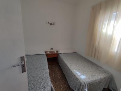 INVIERNO: Chalet de una sola planta con jardín y terrazas en Sa Ràpita --- CH 01