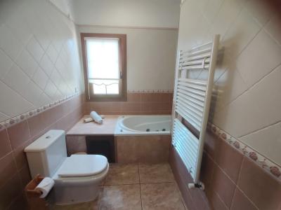 Winter: Single-storey chalet with oil central heating and garden in a quiet location of Porto Colom 