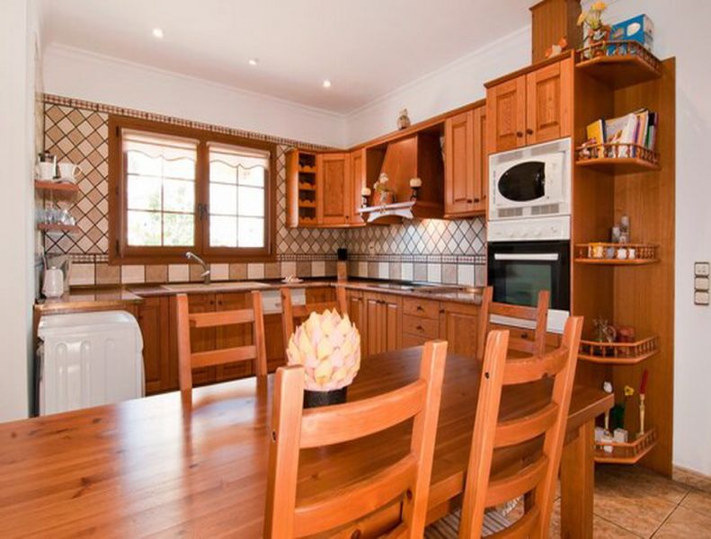 Winter: Single-storey chalet with oil central heating and garden in a quiet location of Porto Colom 