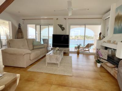 Winter: Elegantes Chalet mit Ölzentralheizung in 1. LInie der Küste von Portocolom --- CH 08 WT