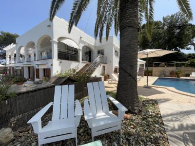 Winter: Elegantes Chalet mit Ölzentralheizung in 1. LInie der Küste von Portocolom --- CH 08 WT