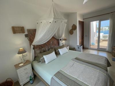 Winter: Elegantes Chalet mit Ölzentralheizung in 1. LInie der Küste von Portocolom --- CH 08 WT