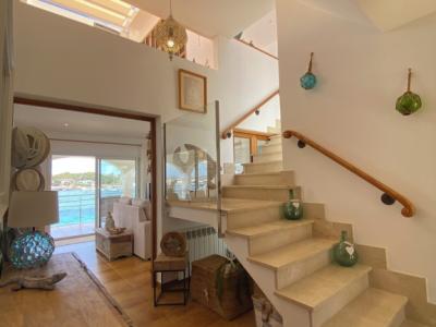 Winter: Elegantes Chalet mit Ölzentralheizung in 1. LInie der Küste von Portocolom --- CH 08 WT