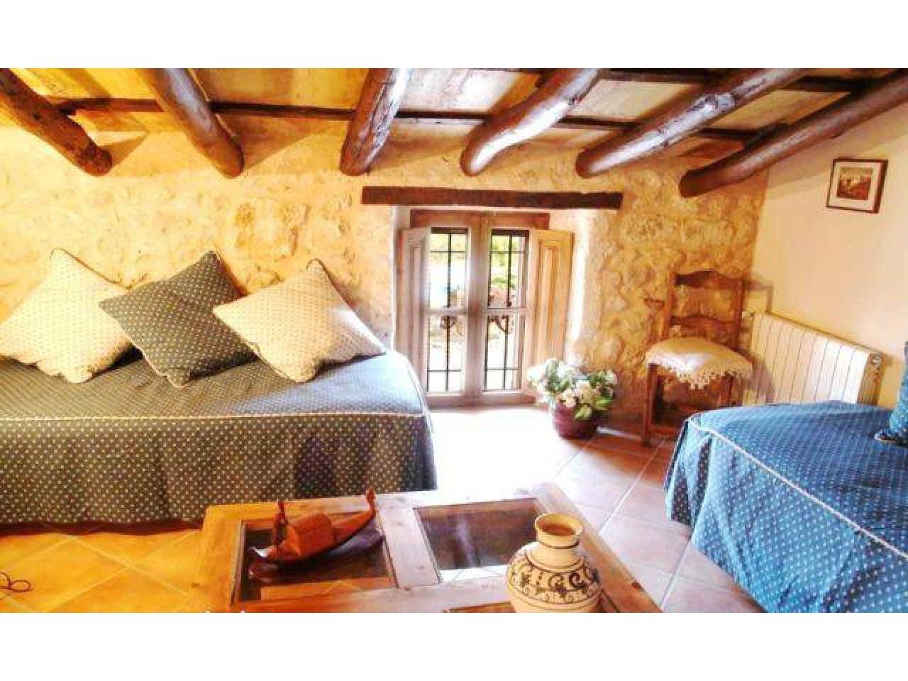 WINTER: Finca - AP with heating on an agroturismo plot near Manacor -- F 25 b