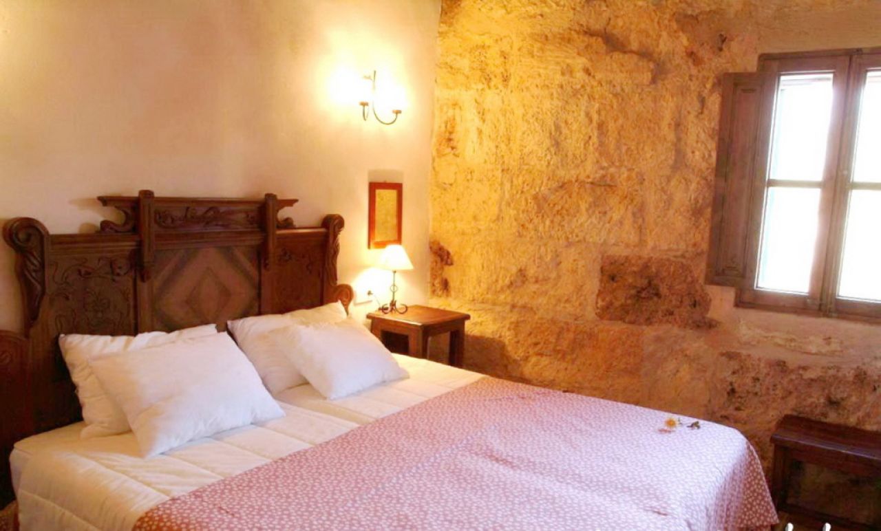 WINTER: Finca - AP with heating on an agroturismo plot near Manacor -- F 25 b