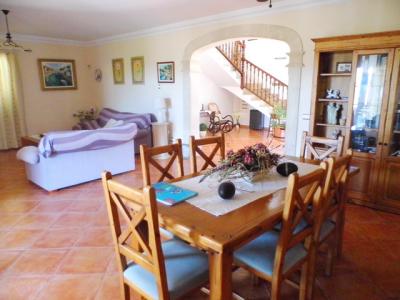 INVIERNO: Acogedora finca con calefacción, piscina en Cas Concos -- F 62 WT