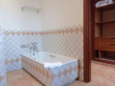 Invierno: Gran finca con calefacción, piscina cerca de S'Horta - Mallorca -- F 181 WT