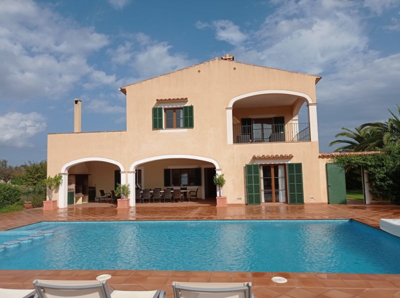 Invierno: Gran finca con calefacción, piscina cerca de S'Horta - Mallorca -- F 181 WT