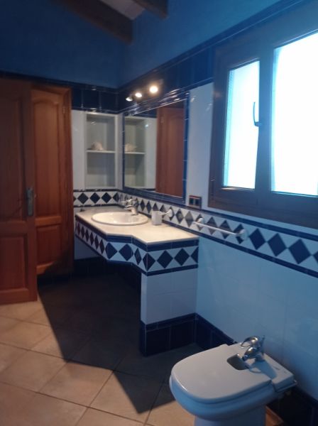 Winter: Grosse Finca mit Heizung, Pool und BBQ zwischen Ses Salines und Colonia St. Jordi -- F 37 WT