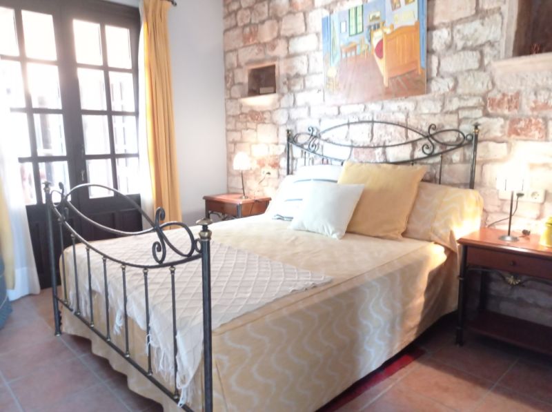 Winter: Grosse Finca mit traumhaftem Garten  bei Ses Salines -- F  63 WT