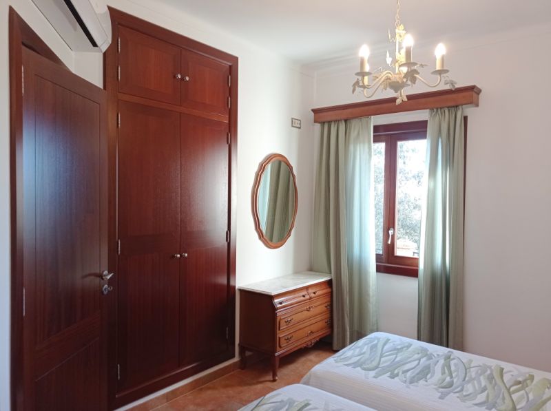 WINTER: Impressive finca with pool, heating and beautiful views -- F 02 WT