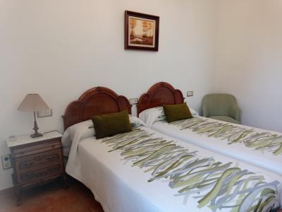 WINTER: Impressive finca with pool, heating and beautiful views -- F 02 WT