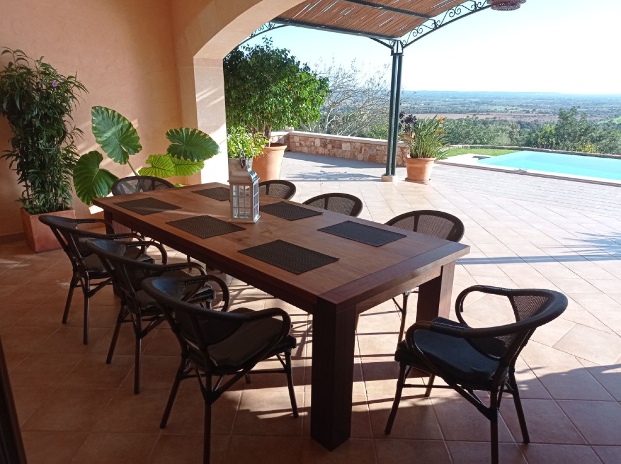 WINTER: Impressive finca with pool, heating and beautiful views -- F 02 WT