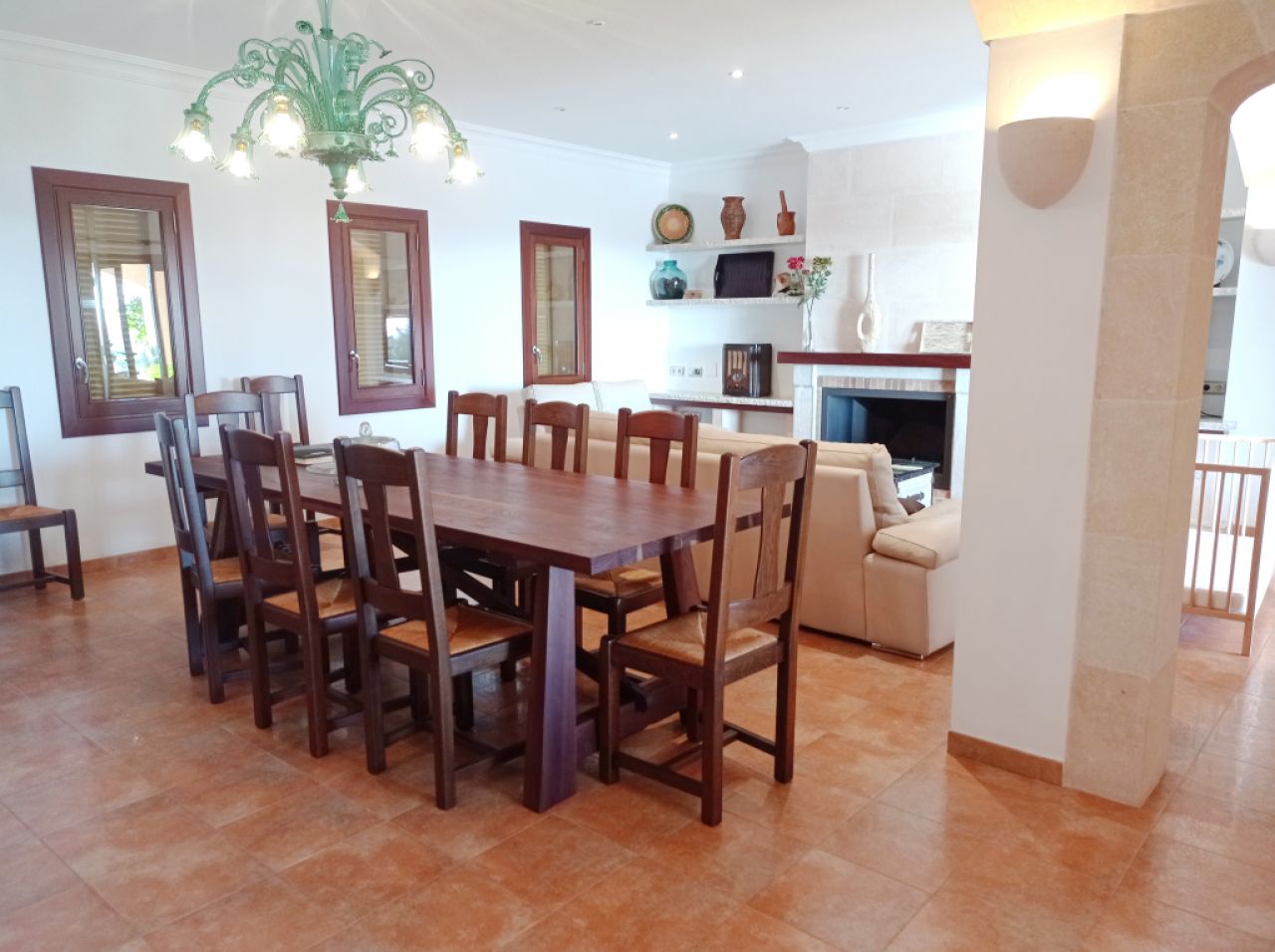 WINTER: Impressive finca with pool, heating and beautiful views -- F 02 WT