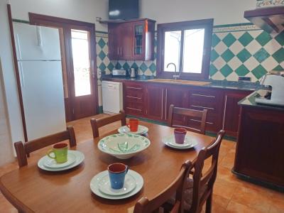 WINTER: Impressive finca with pool, heating and beautiful views -- F 02 WT