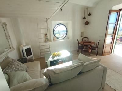 WINTER: Small cottage in the mountains near Felanitx --- C 11 WT