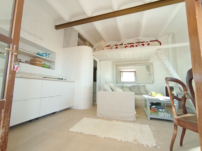 WINTER: Small cottage in the mountains near Felanitx --- C 11 WT