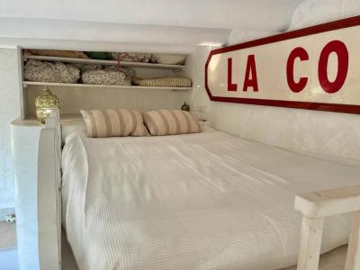 WINTER: Small cottage in the mountains near Felanitx --- C 11 WT