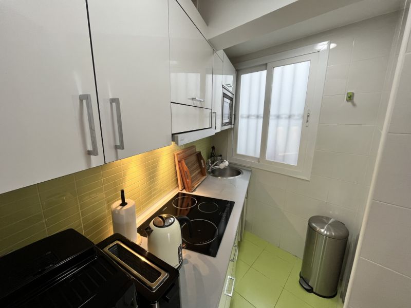 Winter: Komfortable Wohnung mit Teilmeerblick in 2. Line der Küste von Portixol-- AP 33 WT