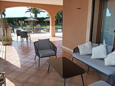 WINTER: Moderne und grosse Finca mit Pool bei Ses Salines -- F 37 WT