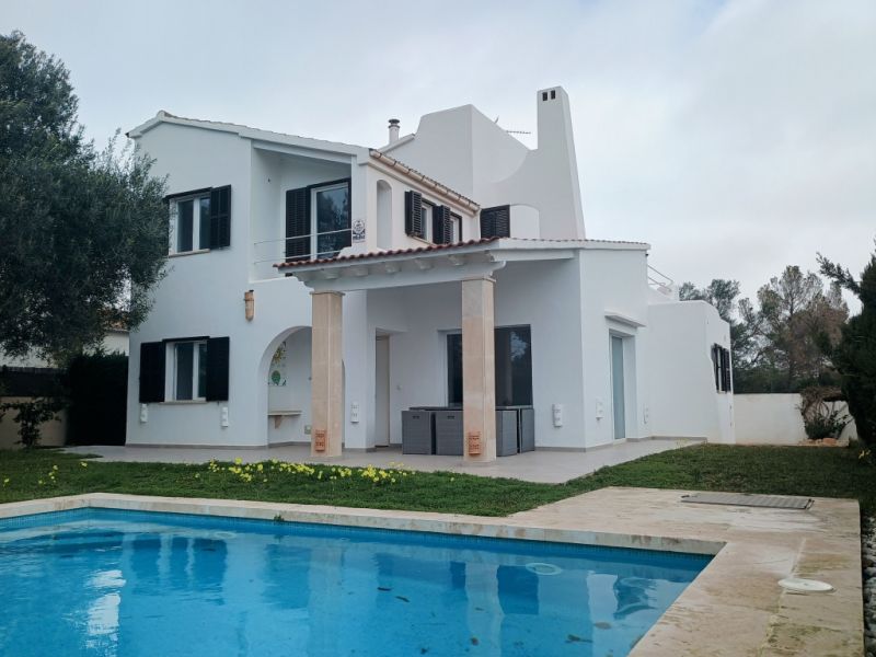 WINTER: Modernes 2 Etagenchalet mit AC, Pool in ruhiger Lage von Estanyol - CH 25 WT