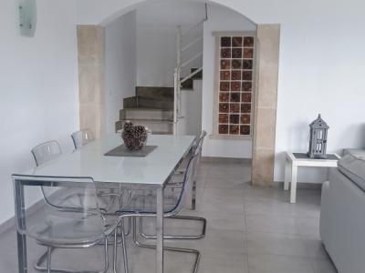 WINTER: Modernes 2 Etagenchalet mit AC, Pool in ruhiger Lage von Estanyol - CH 25 WT