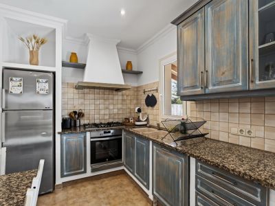 Winter: Modernes 2 Etagenchalet mit AC, Pool und Garage in Porto Colom -- CH 02 WT