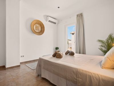 Winter: Modernes 2 Etagenchalet mit AC, Pool und Garage in Porto Colom -- CH 02 WT