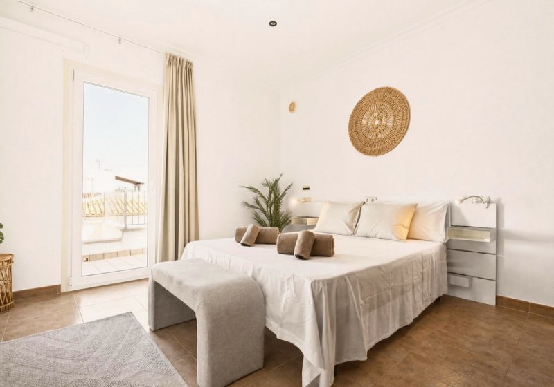Winter: Modernes 2 Etagenchalet mit AC, Pool und Garage in Porto Colom -- CH 02 WT