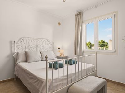 Winter: Modernes 2 Etagenchalet mit AC, Pool und Garage in Porto Colom -- CH 02 WT