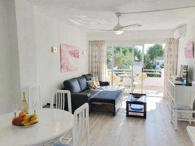 Winter: Modernes Apartment mit Gem Pool und Tennisplatz am Hafen von Alcudia -- AP 23 WT