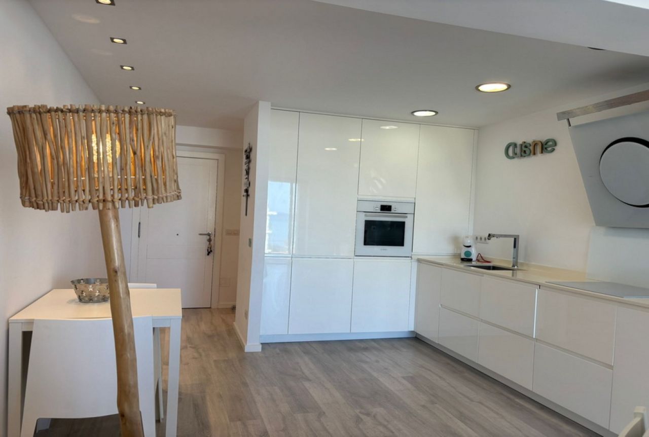 Winter: Modern apartment with partial sea view and AC in Can Picafort -- AP 15 WT